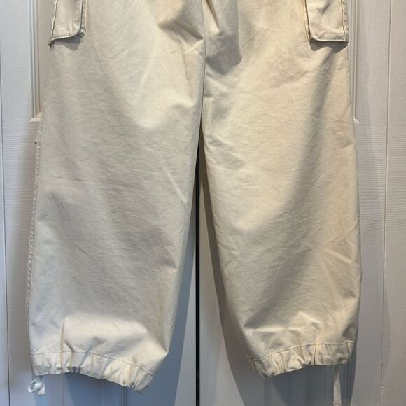Aritzia Wilfred Free Cassian Cream Cargo Pants Size XS - Picture 11 of 14